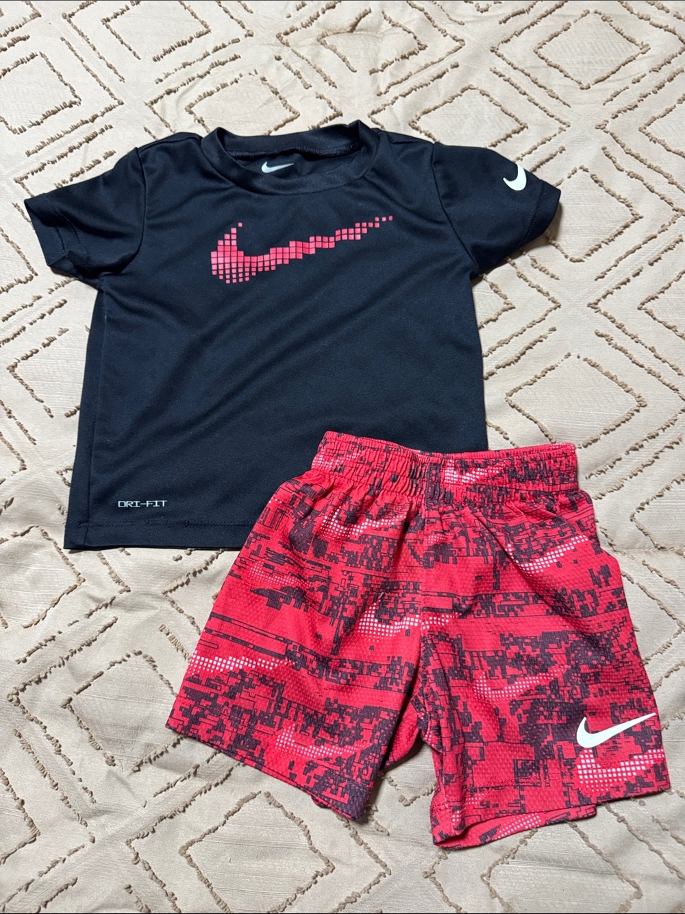 Nike Black & Red Kids Set